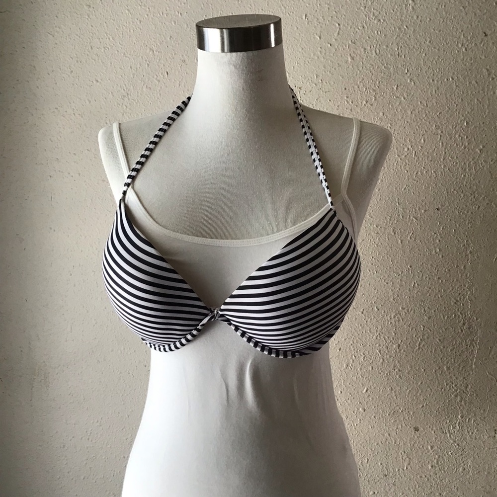 Cotton on bikini top Size 34DD